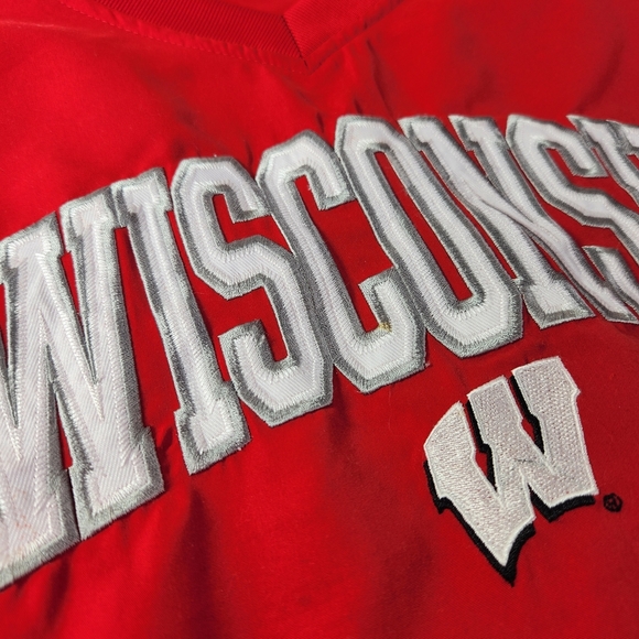 Knights Apparel Vintage Red Wisconsin Badgers Starter Sweater Jacket Large - Picture 14 of 16